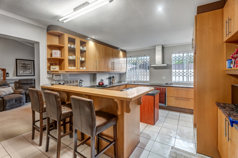 4 Bedroom Property for Sale in Beacon Bay Eastern Cape